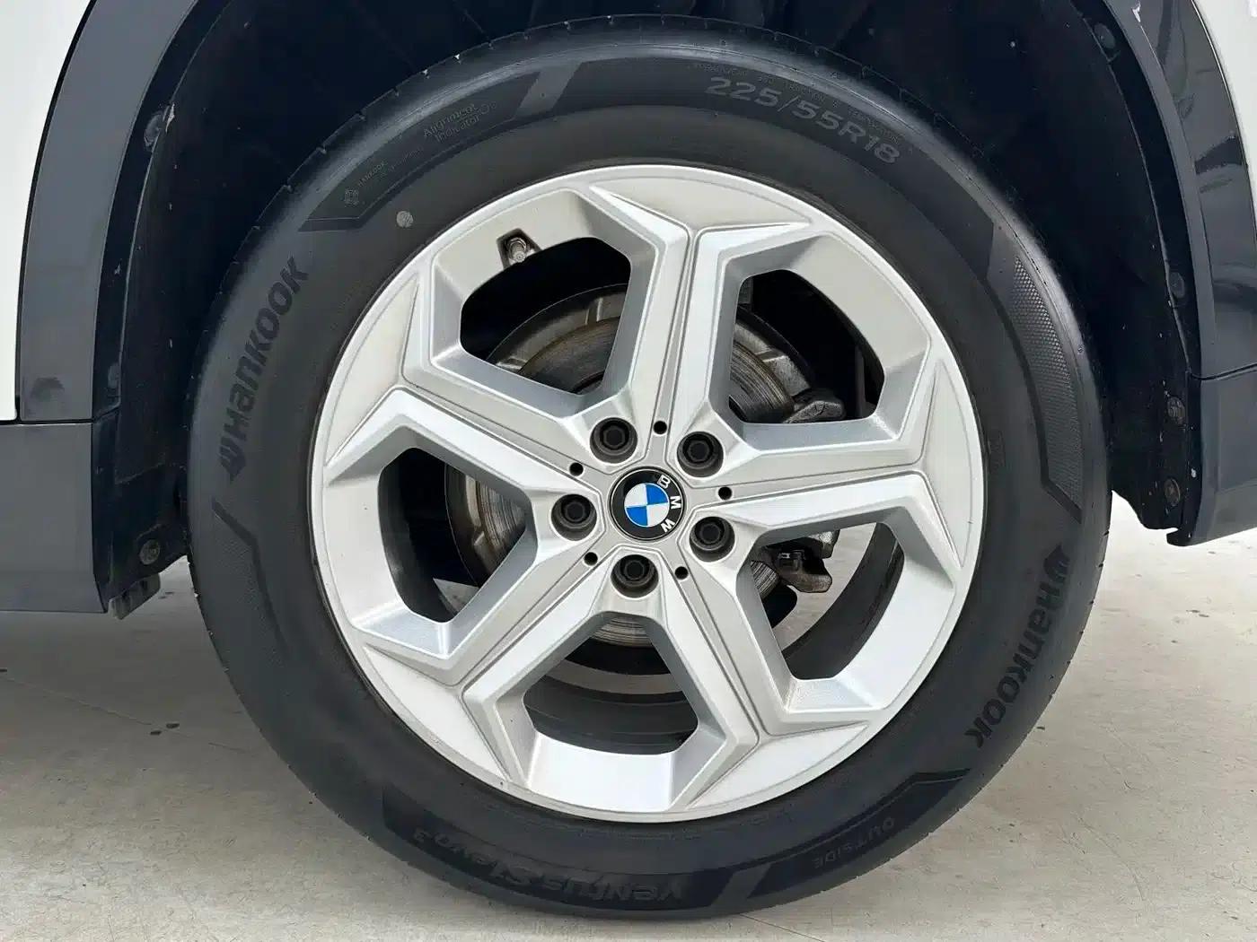 2023 BMW X1 sDrive20Li X Design Package — миниатюра 17
