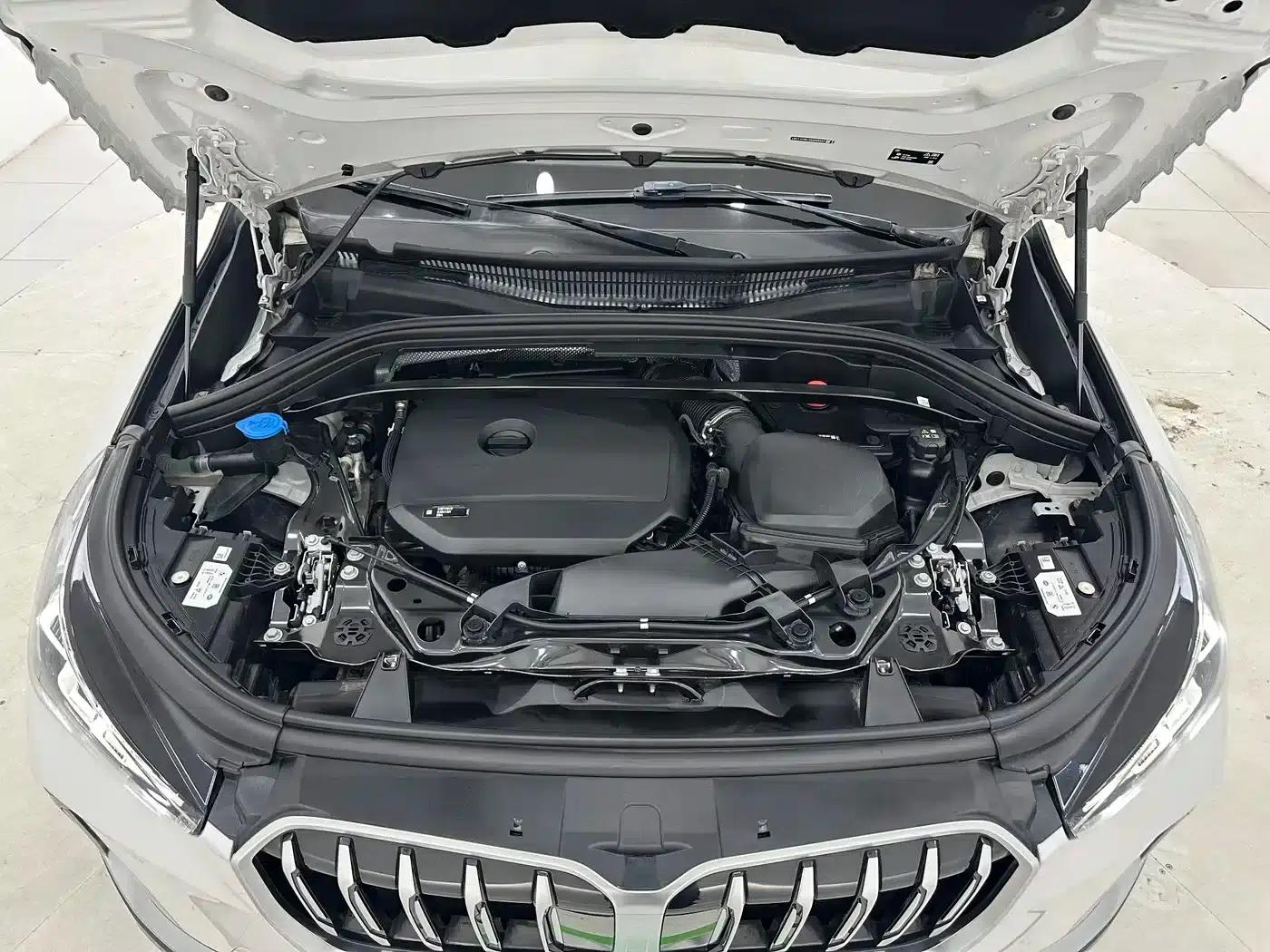 2023 BMW X1 sDrive20Li X Design Package — миниатюра 18