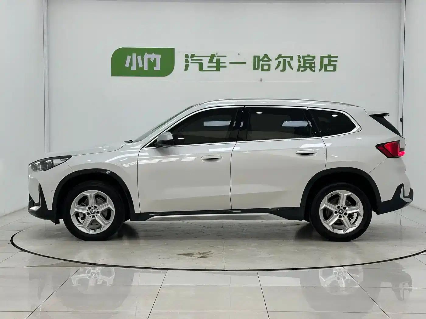 2023 BMW X1 sDrive20Li X Design Package — миниатюра 5