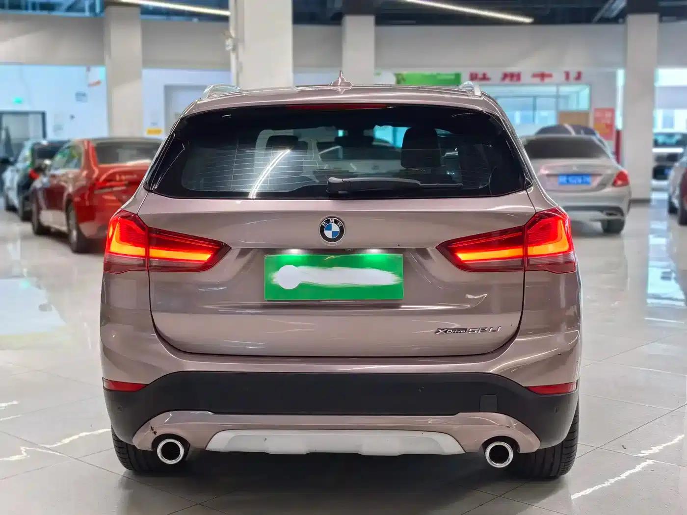 BMW X1 2020 xDrive25Li Premium — миниатюра 4