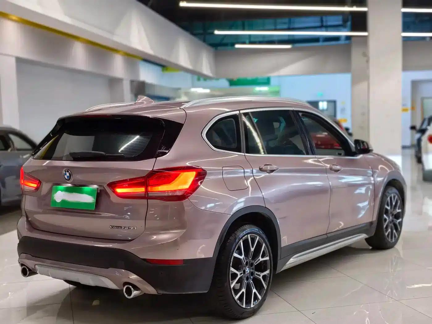 BMW X1 2020 xDrive25Li Premium — миниатюра 6