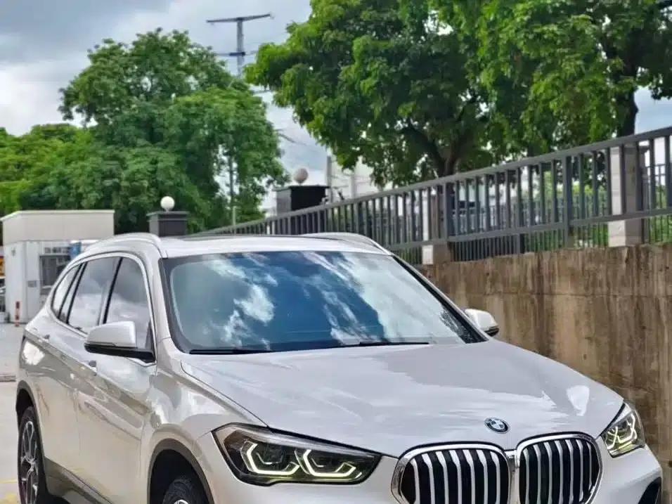 BMW X1 2021 sDrive25Li Leading Edition — миниатюра 3