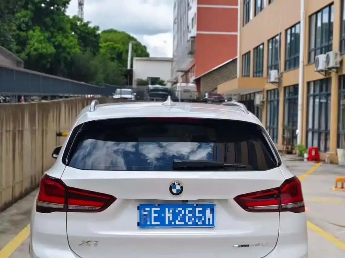 BMW X1 2021 sDrive25Li Leading Edition — миниатюра 7