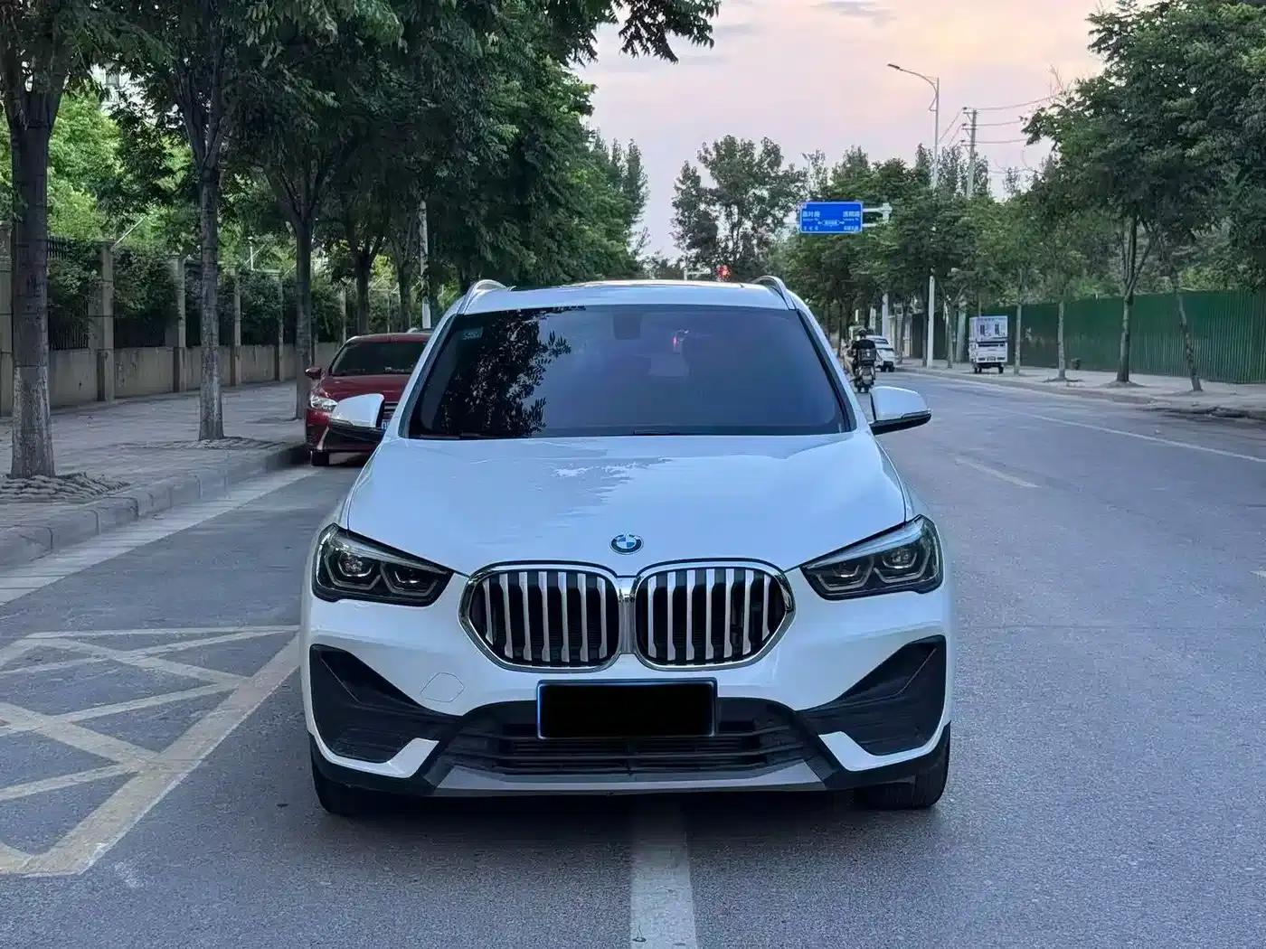 BMW X1 2020 sDrive20Li Fashion Edition — миниатюра 1