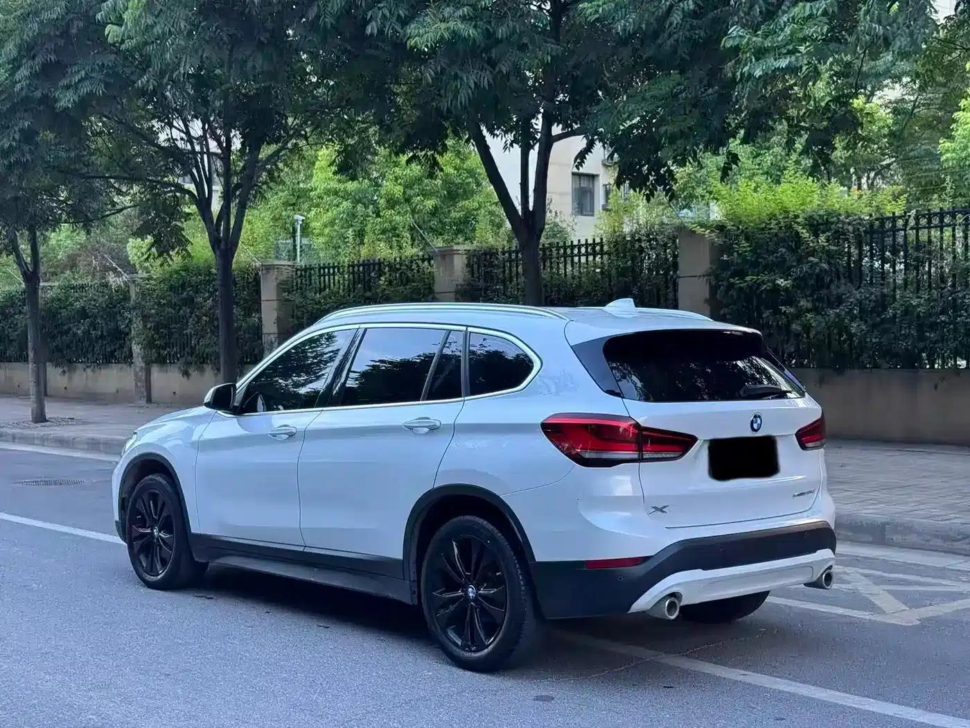 BMW X1 2020 sDrive20Li Fashion Edition — миниатюра 6