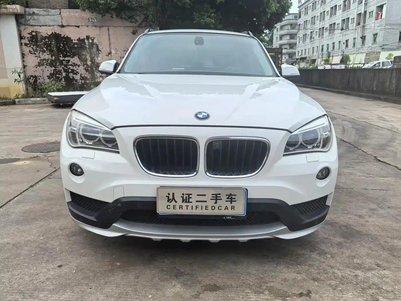 BMW X1 2014 sDrive18i Leading Edition — миниатюра 2