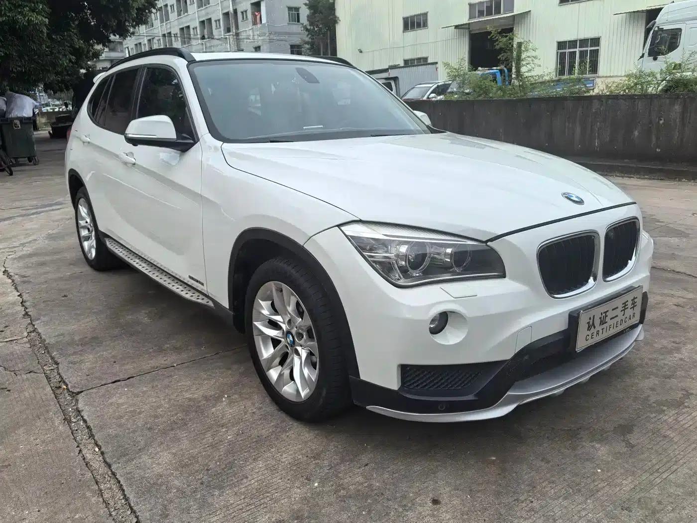 BMW X1 2014 sDrive18i Leading Edition — миниатюра 3