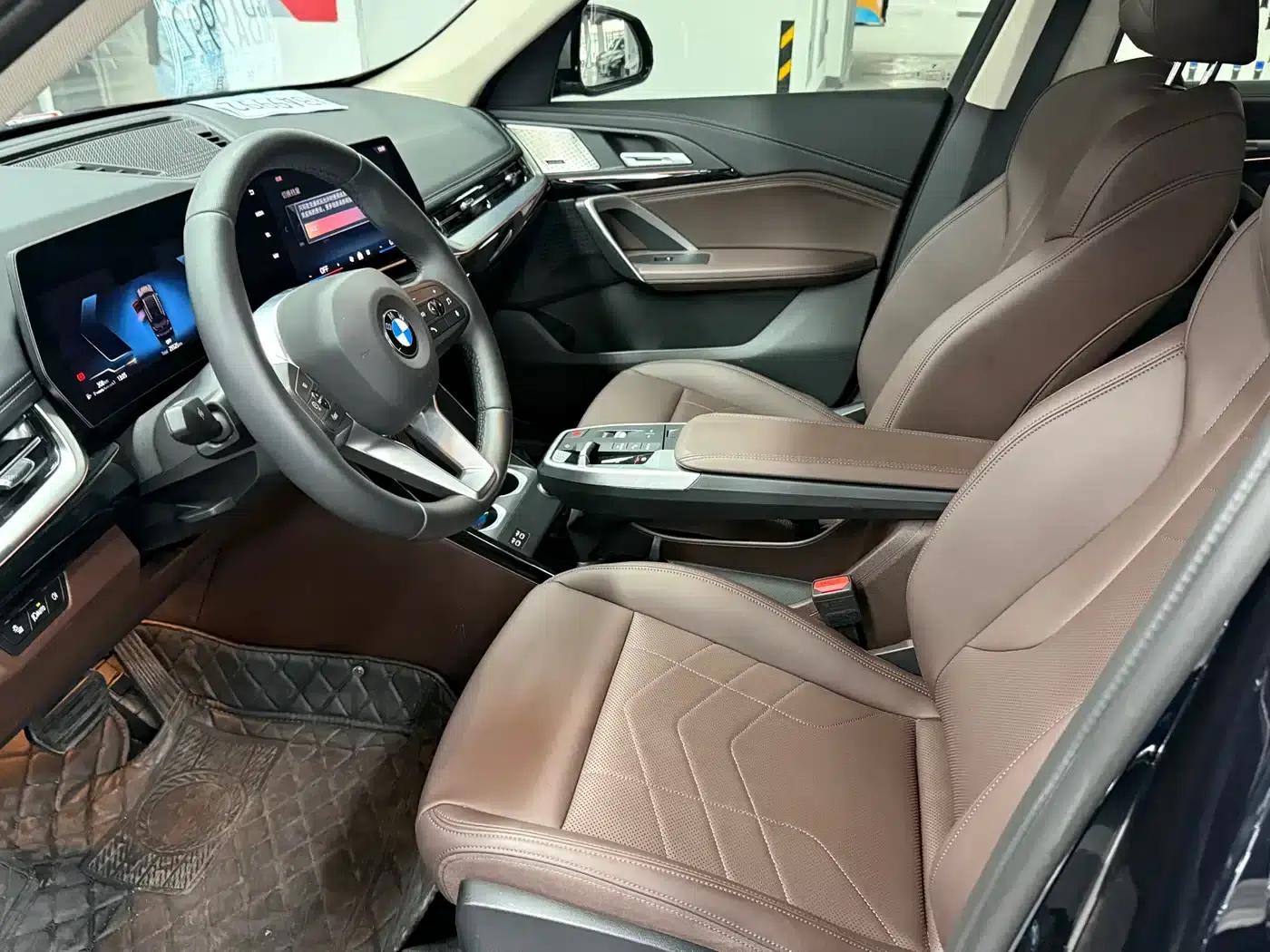 BMW X1 2025 sDrive25Li M Sport Package — миниатюра 4