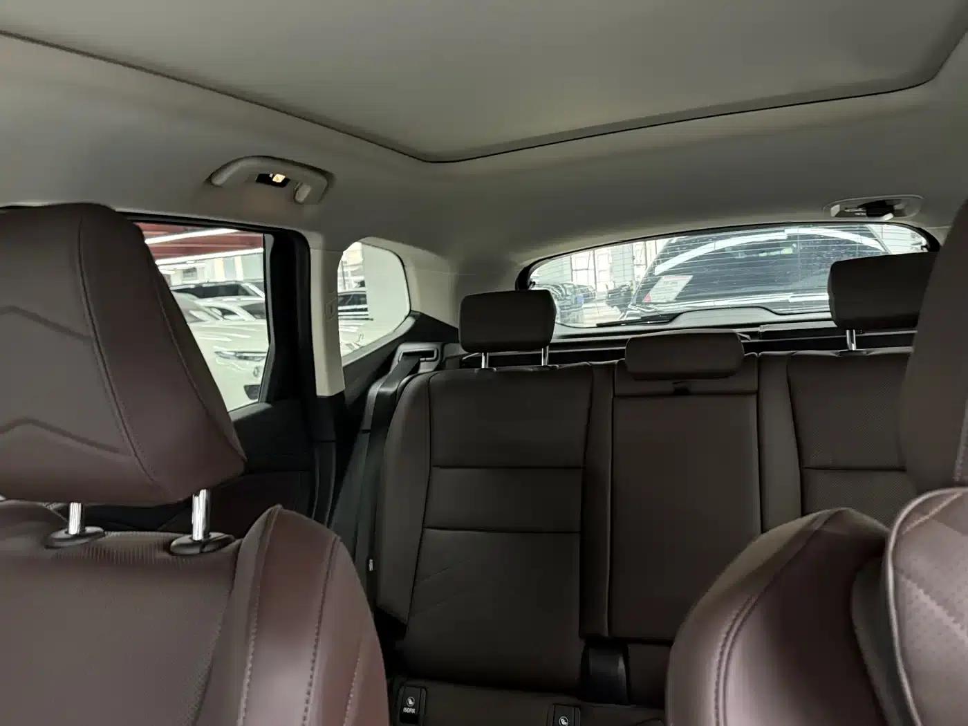 BMW X1 2025 sDrive25Li M Sport Package — миниатюра 9