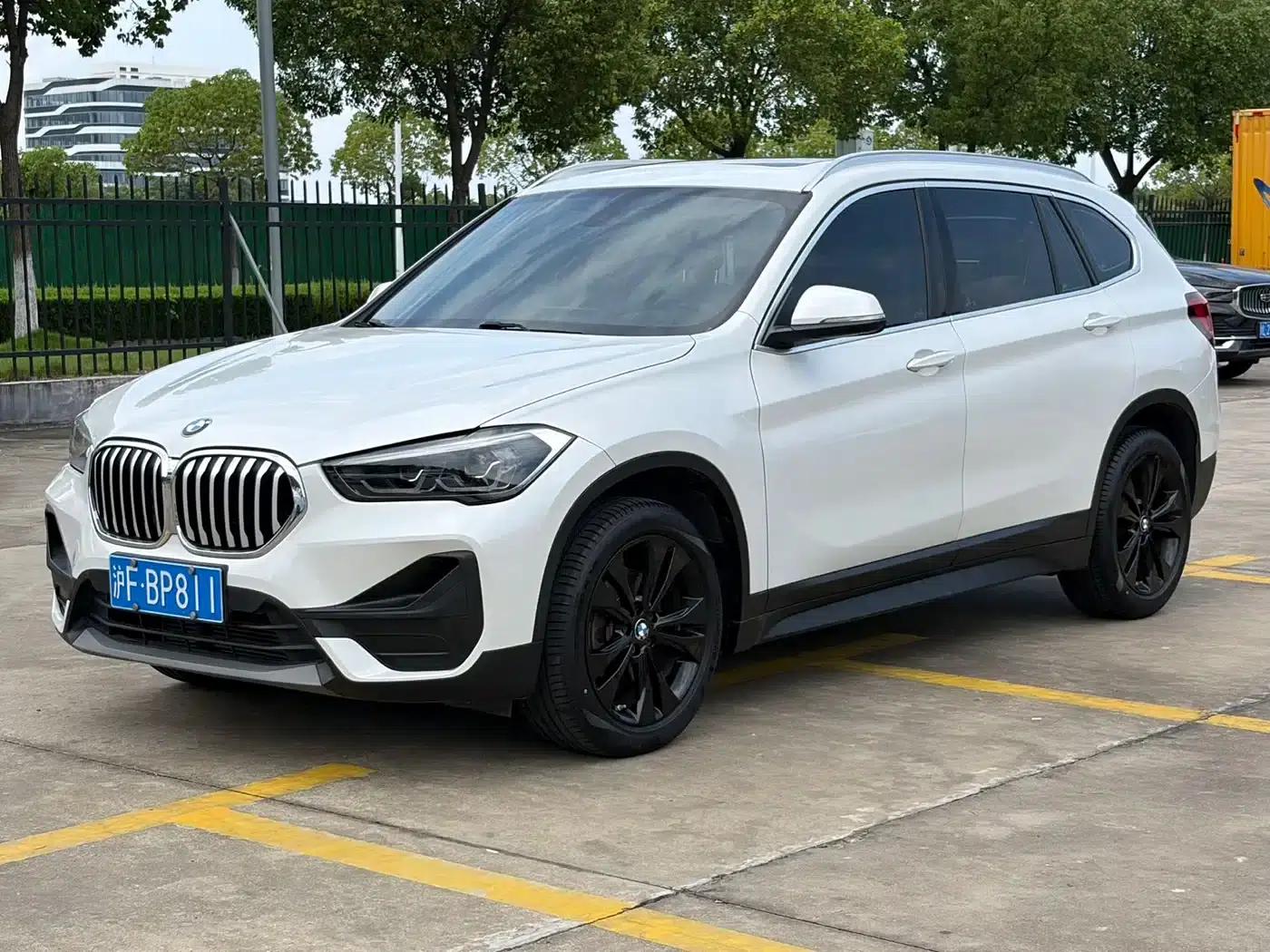 BMW X1 2021 sDrive20Li Fashion Edition — миниатюра 2