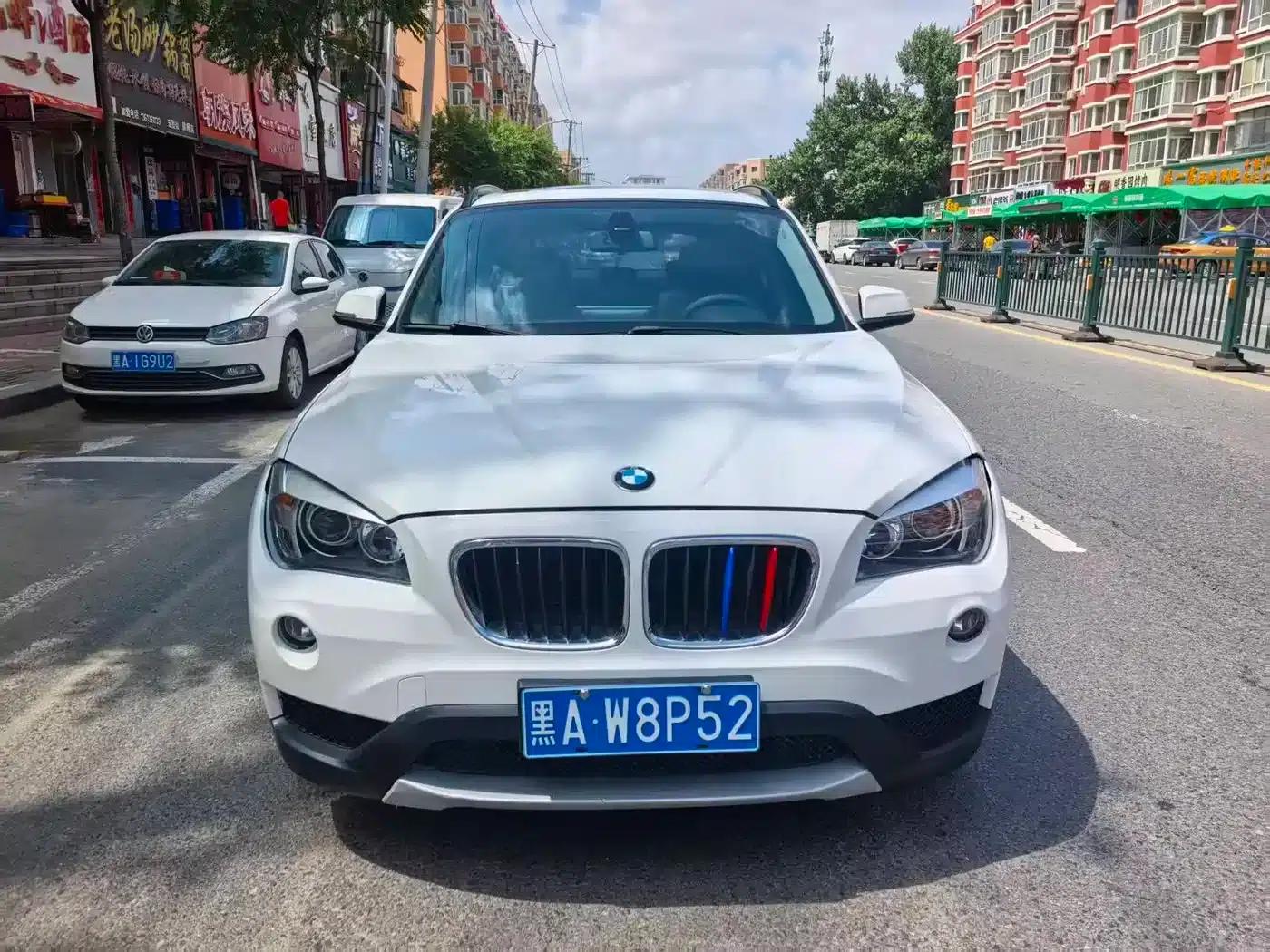 BMW X1 2013 sDrive18i Sport Design Package — миниатюра 2