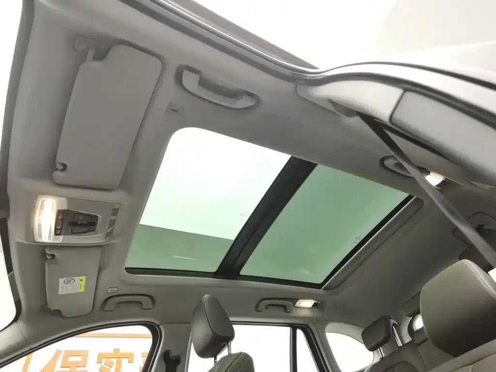 BMW X1 2018 xDrive20Li Premium — миниатюра 14