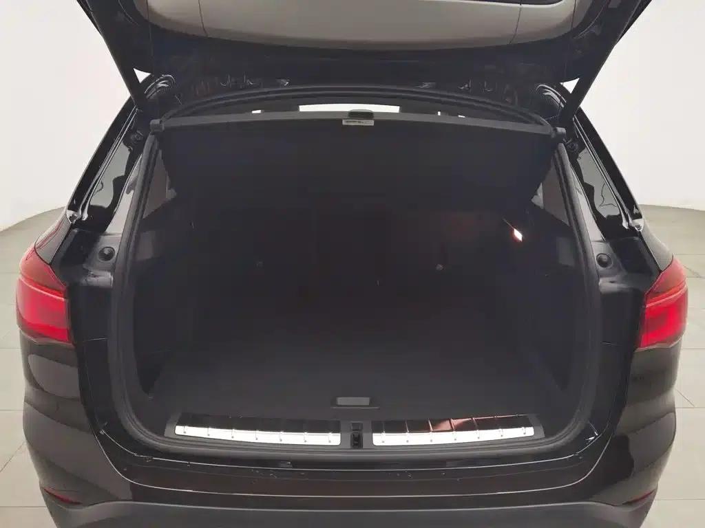 BMW X1 2018 xDrive20Li Premium — миниатюра 16