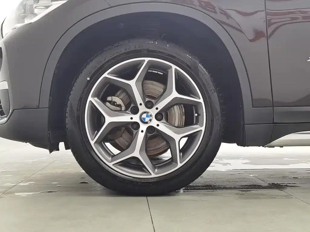 BMW X1 2018 xDrive20Li Premium — миниатюра 17