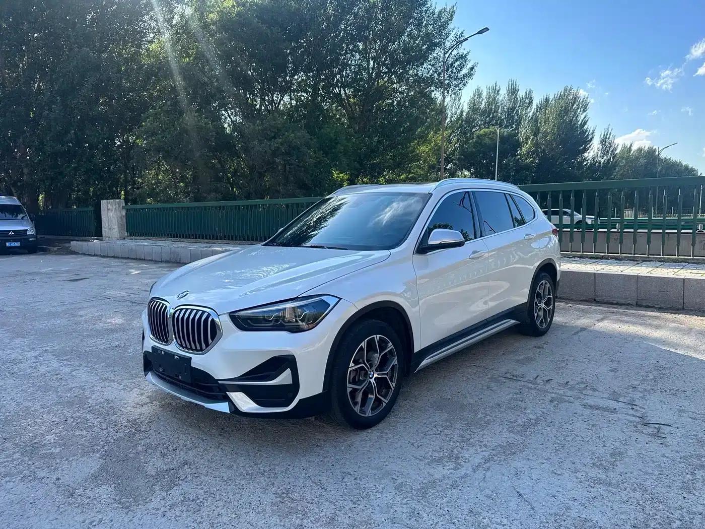 BMW X1 2022 sDrive20Li Premium — миниатюра 1
