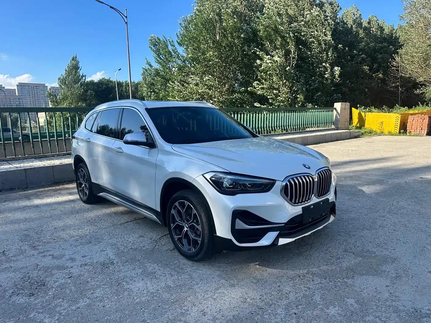 BMW X1 2022 sDrive20Li Premium — миниатюра 3