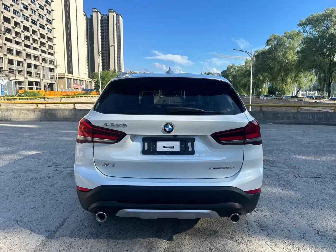 BMW X1 2022 sDrive20Li Premium — миниатюра 7