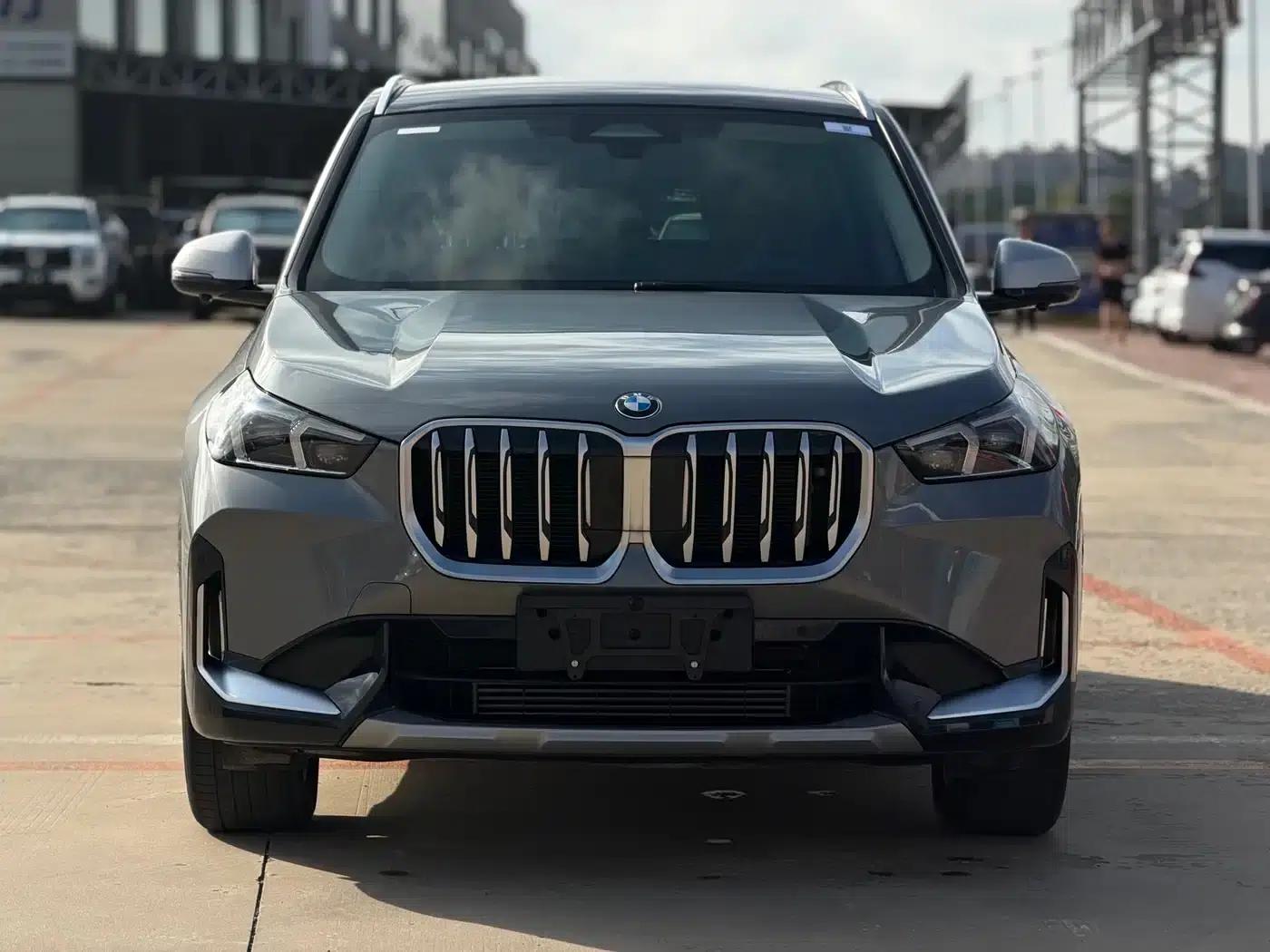 2023 BMW X1 sDrive20Li X Design Package — миниатюра 2