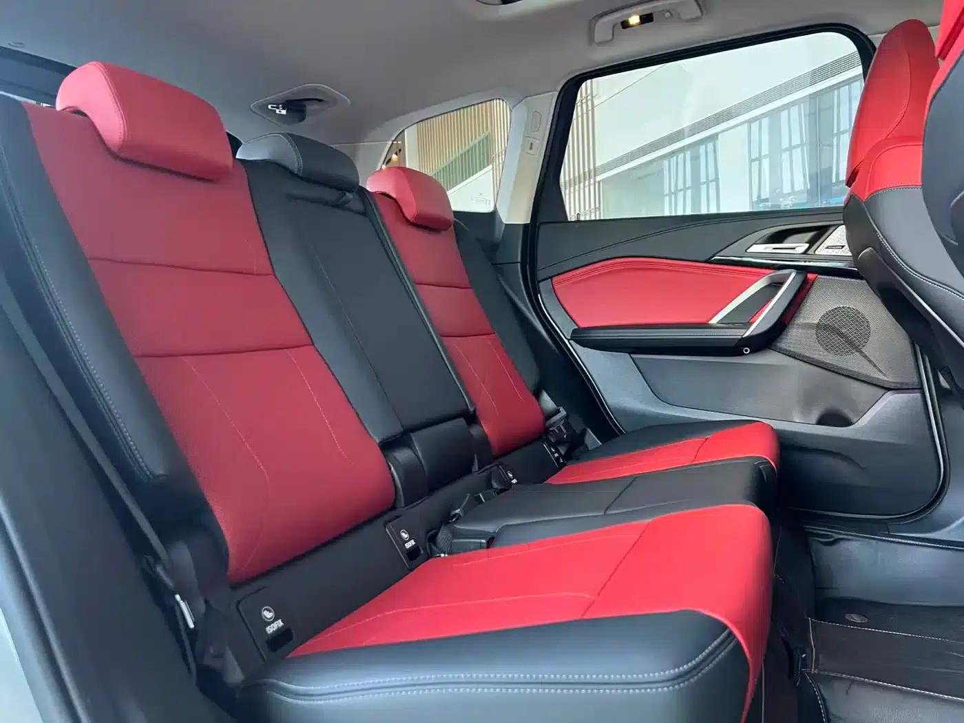 2023 BMW X1 sDrive25Li X Design Package — миниатюра 12
