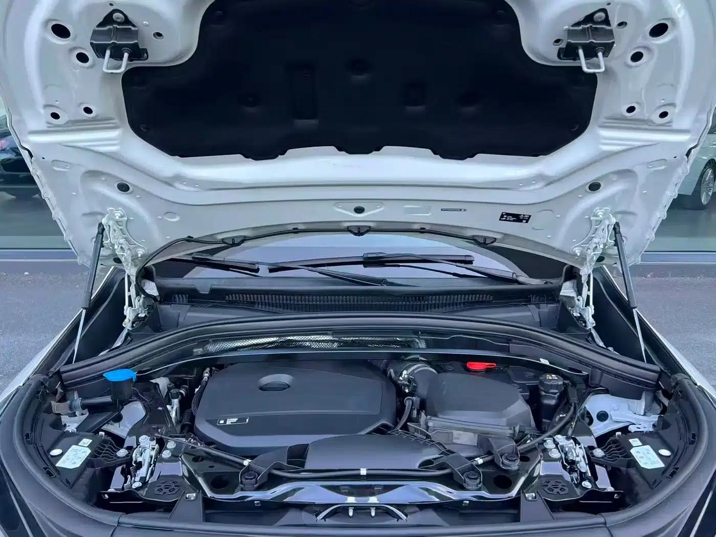 2023 BMW X1 sDrive25Li X Design Package — миниатюра 13
