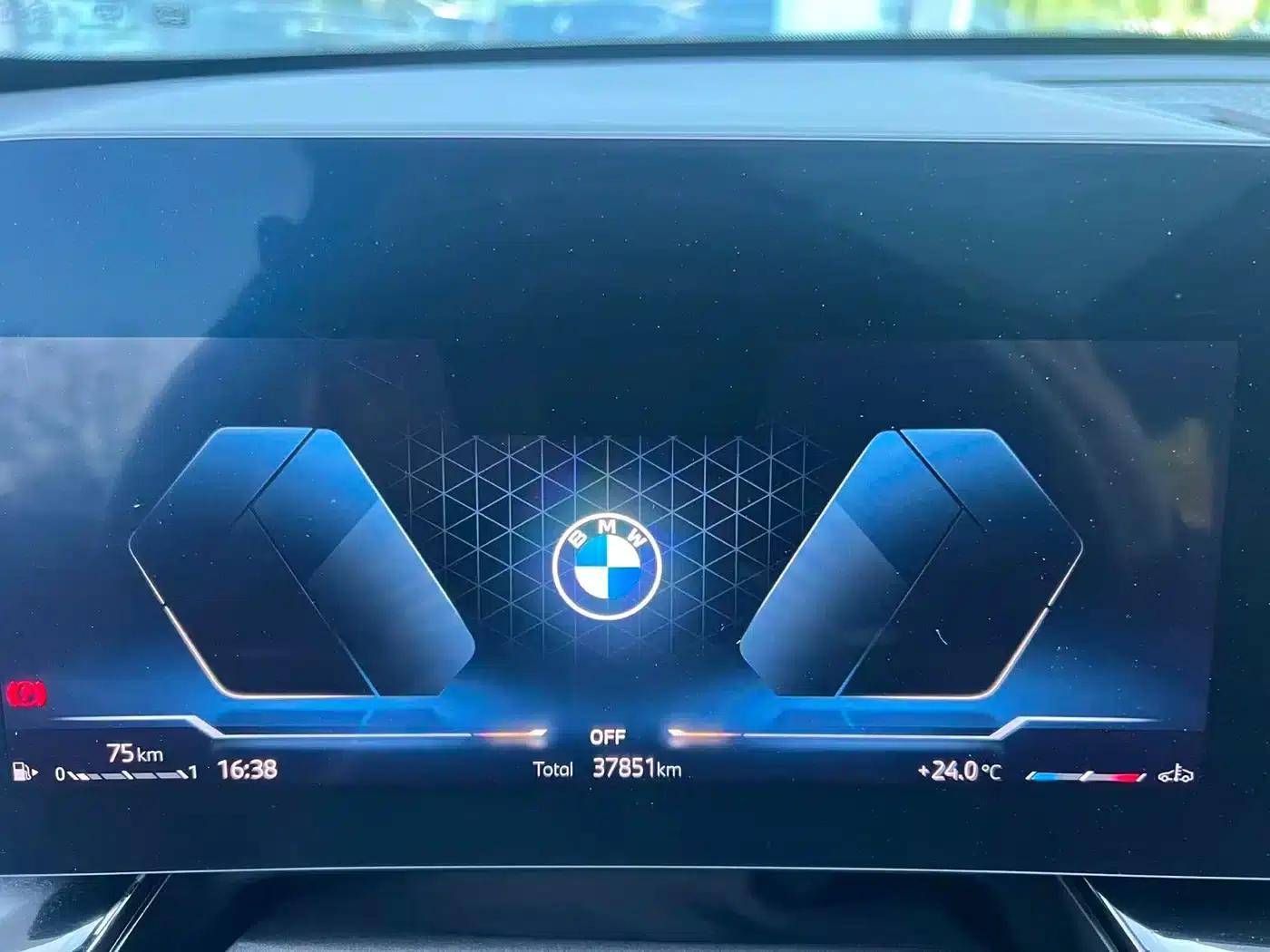 2023 BMW X1 sDrive25Li X Design Package — миниатюра 8