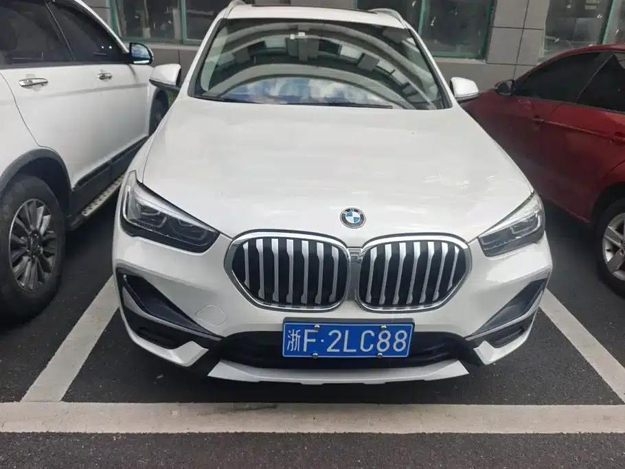 BMW X1 2020 xDrive25Li Premium — миниатюра 2