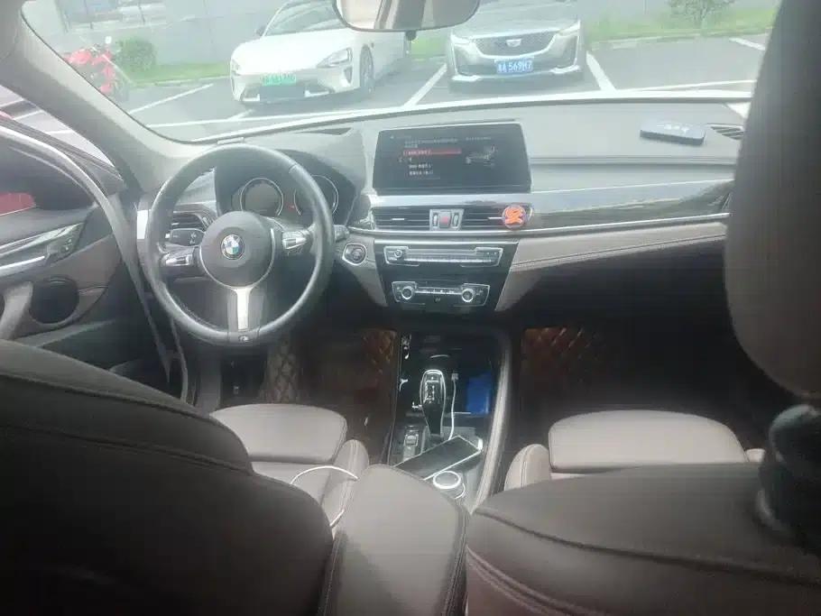 BMW X1 2020 xDrive25Li Premium — миниатюра 12