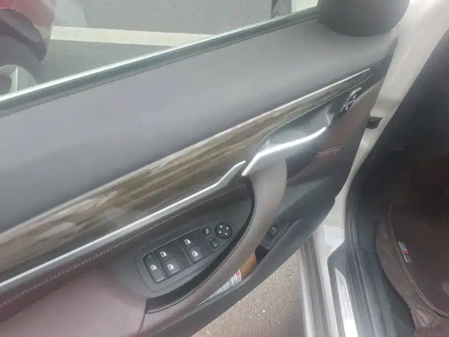 BMW X1 2020 xDrive25Li Premium — миниатюра 7