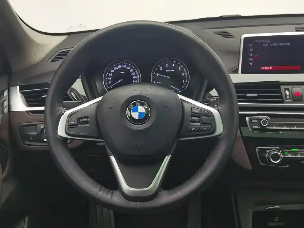 BMW X1 2020 sDrive20Li Fashion Edition — миниатюра 11