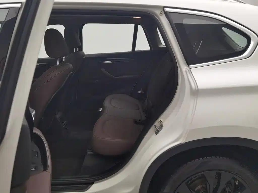 BMW X1 2020 sDrive20Li Fashion Edition — миниатюра 15