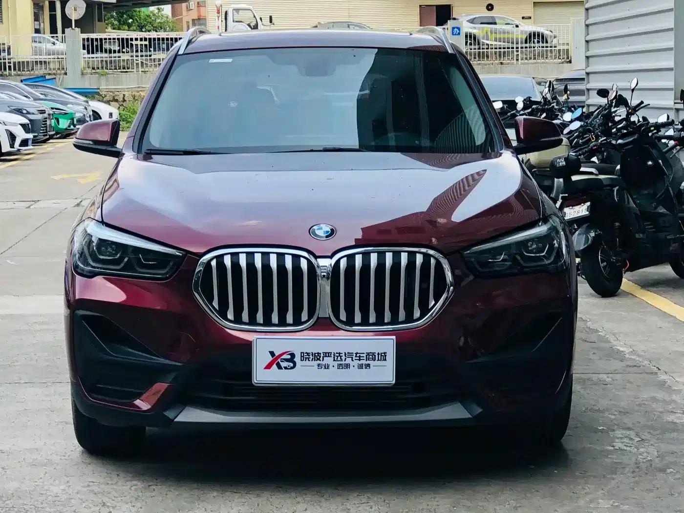 BMW X1 2022 sDrive25Li Leading Edition — миниатюра 2