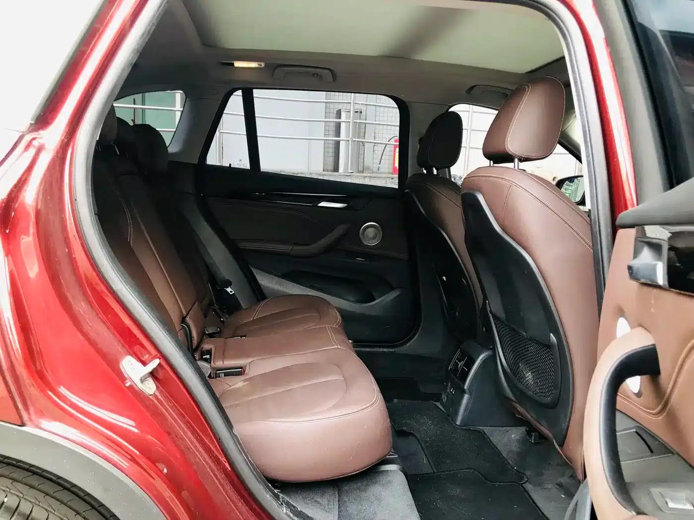 BMW X1 2022 sDrive25Li Leading Edition — миниатюра 12