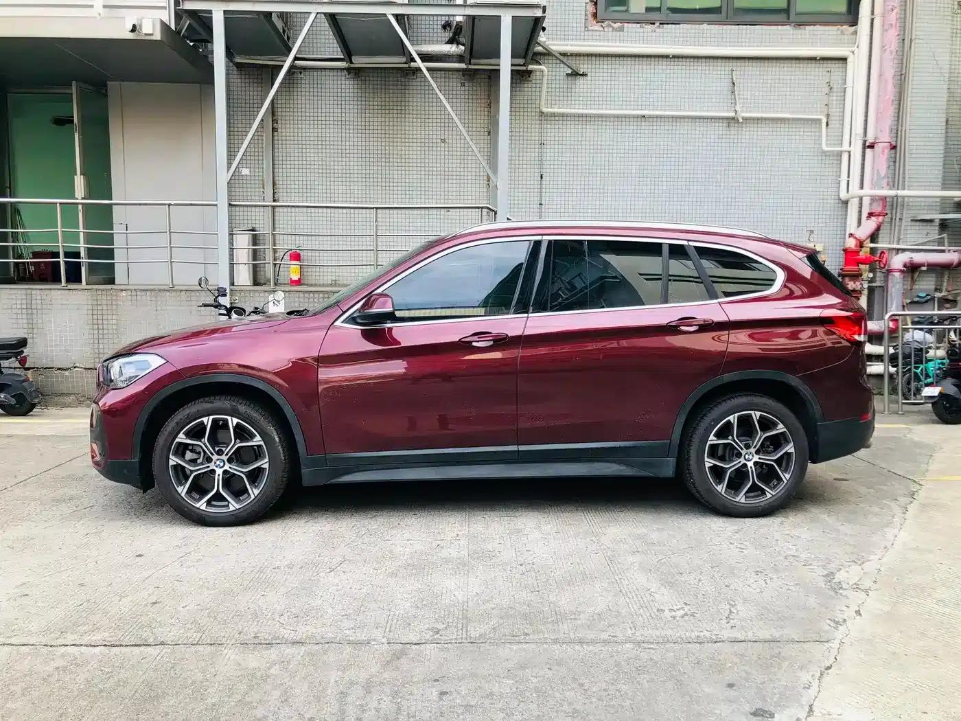 BMW X1 2022 sDrive25Li Leading Edition — миниатюра 7