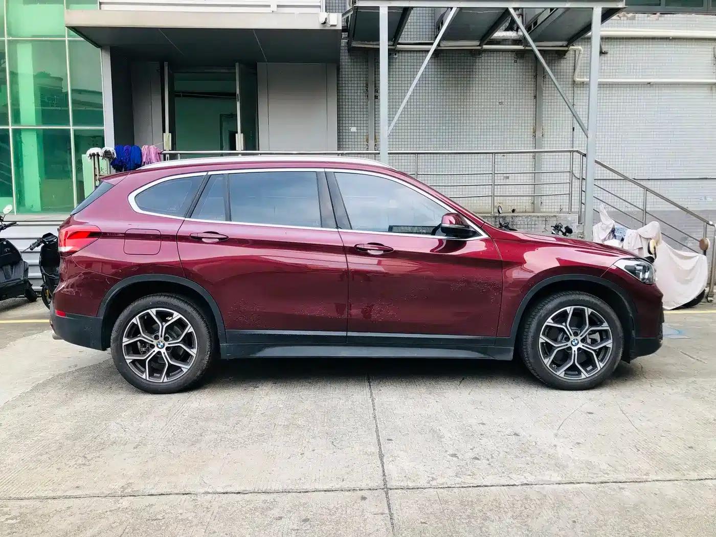 BMW X1 2022 sDrive25Li Leading Edition — миниатюра 8