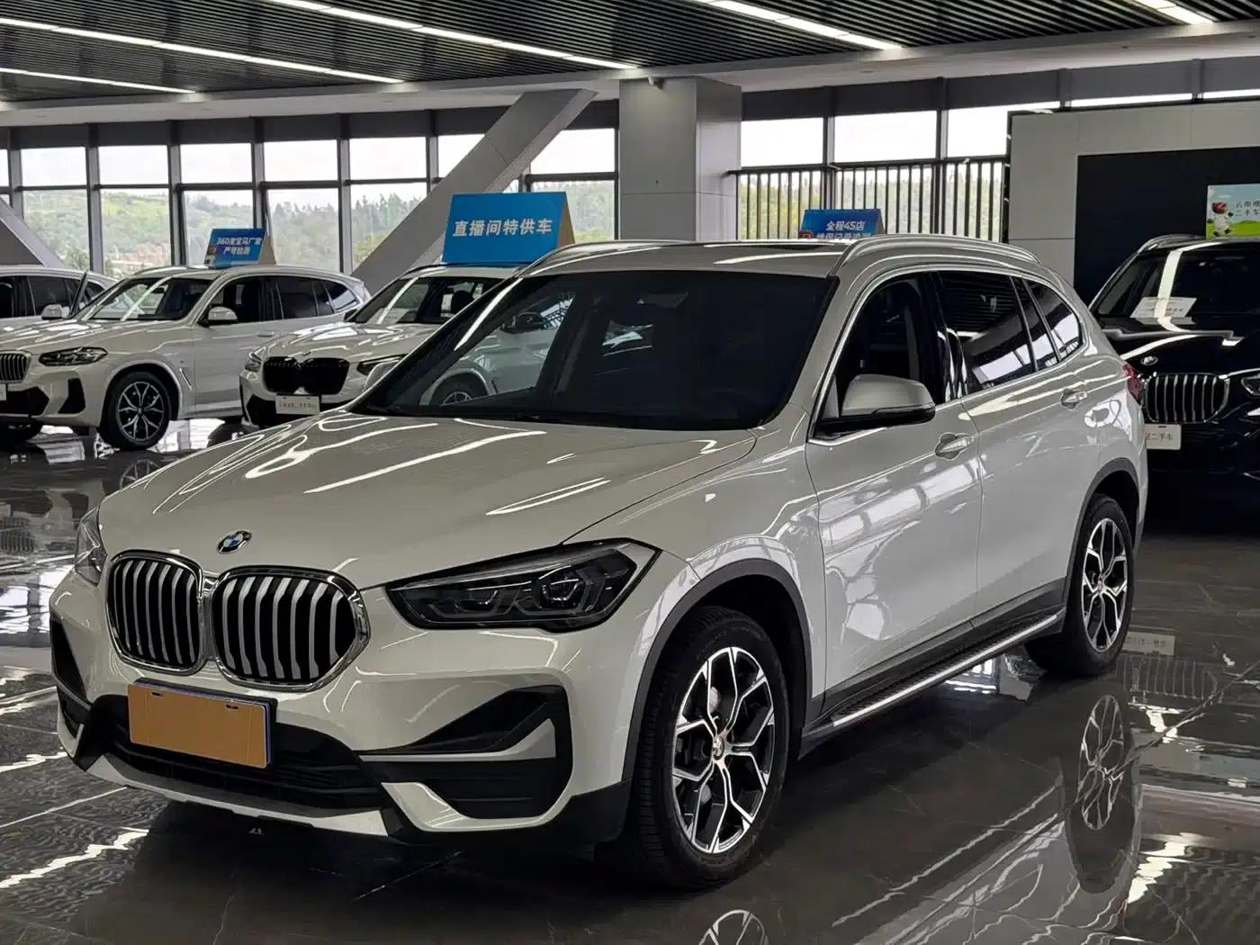 BMW X1 2022 sDrive20Li Fashion Edition — миниатюра 1