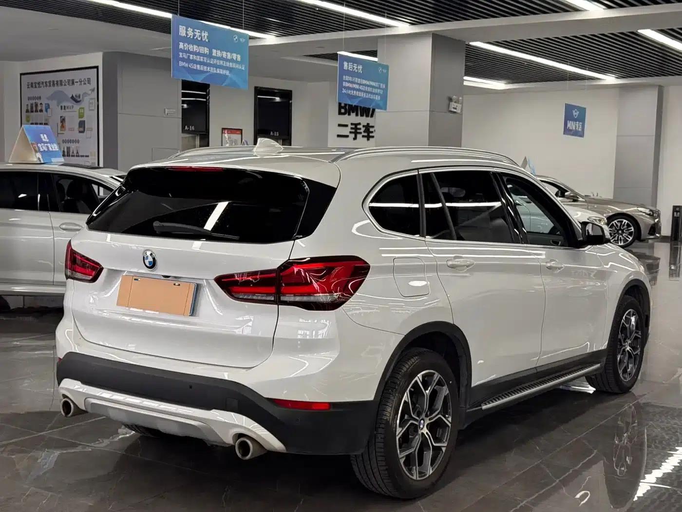 BMW X1 2022 sDrive20Li Fashion Edition — миниатюра 4