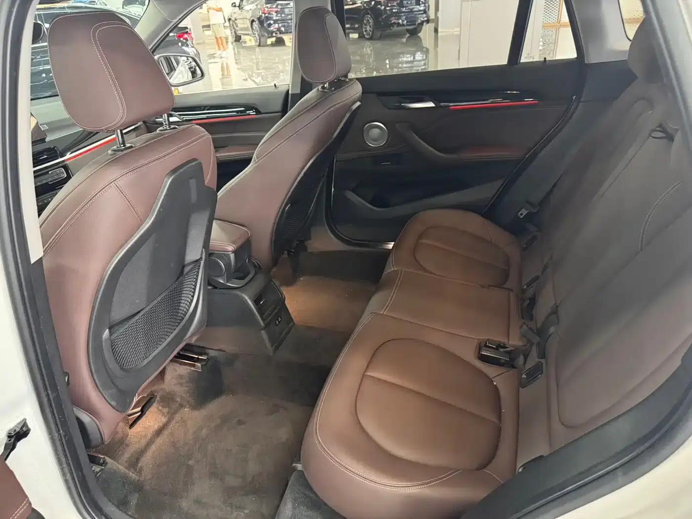 BMW X1 2022 sDrive20Li Fashion Edition — миниатюра 9