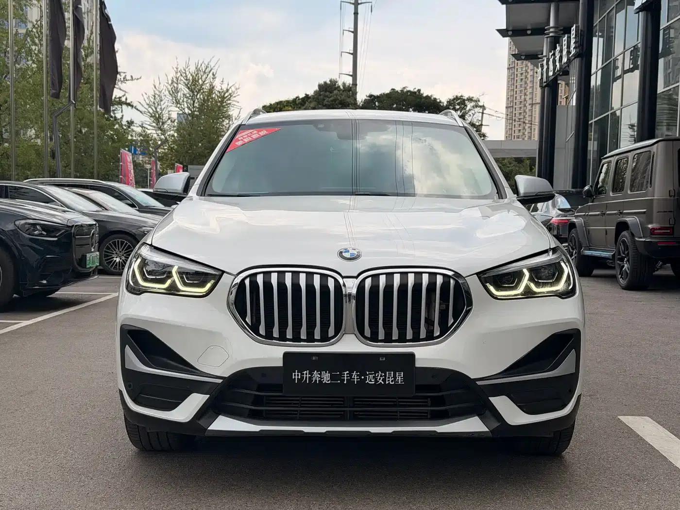 BMW X1 2021 sDrive20Li Premium — миниатюра 2