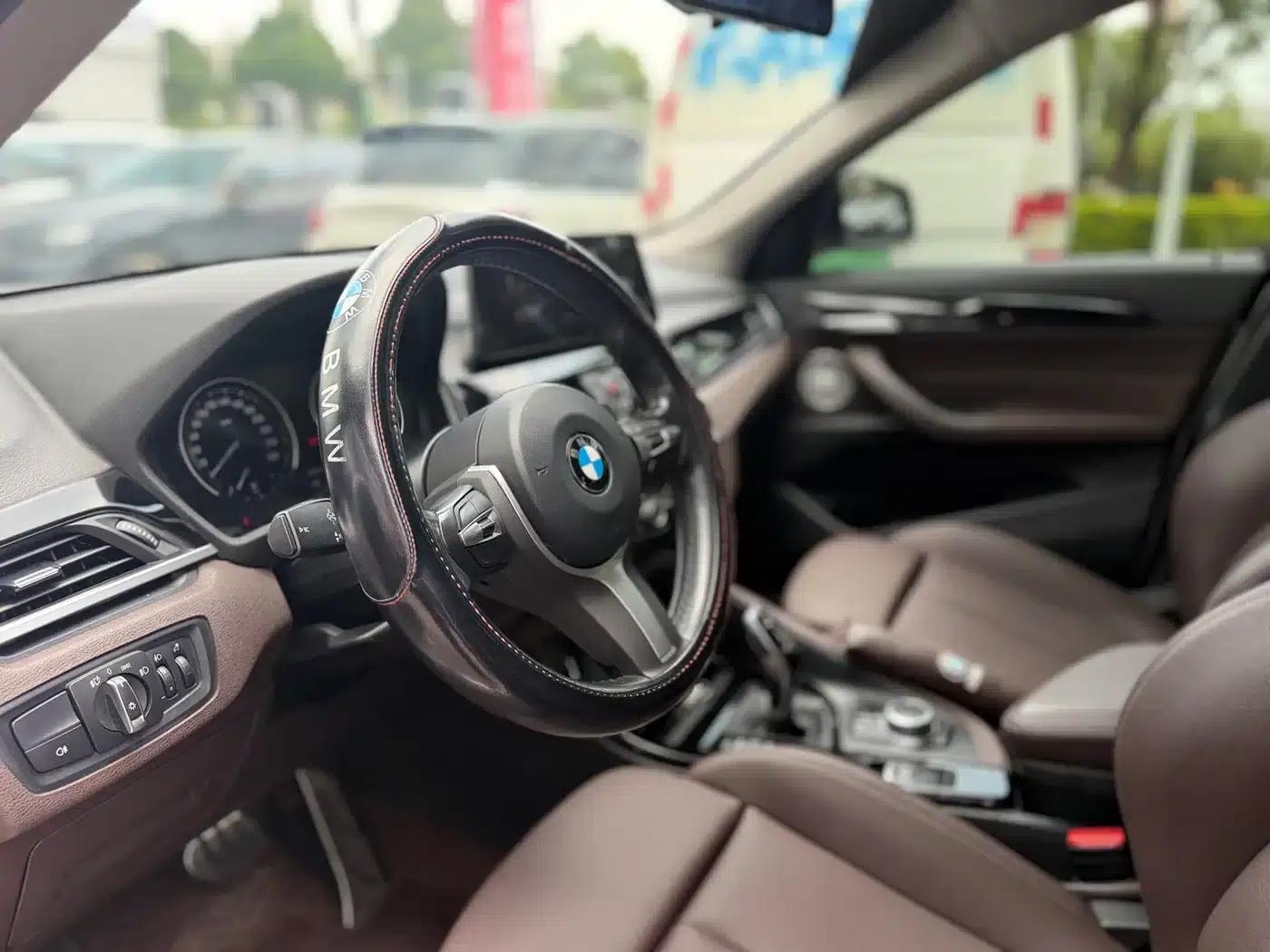 BMW X1 2021 sDrive20Li Premium — миниатюра 13