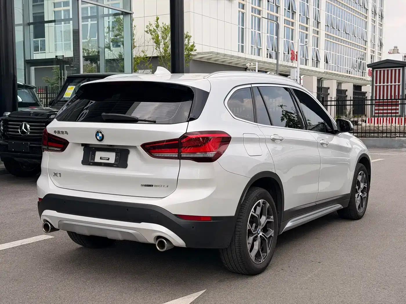 BMW X1 2021 sDrive20Li Premium — миниатюра 7