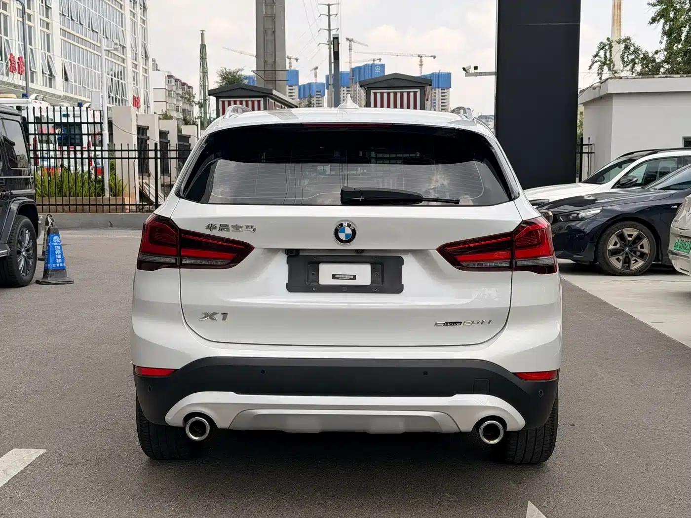 BMW X1 2021 sDrive20Li Premium — миниатюра 8