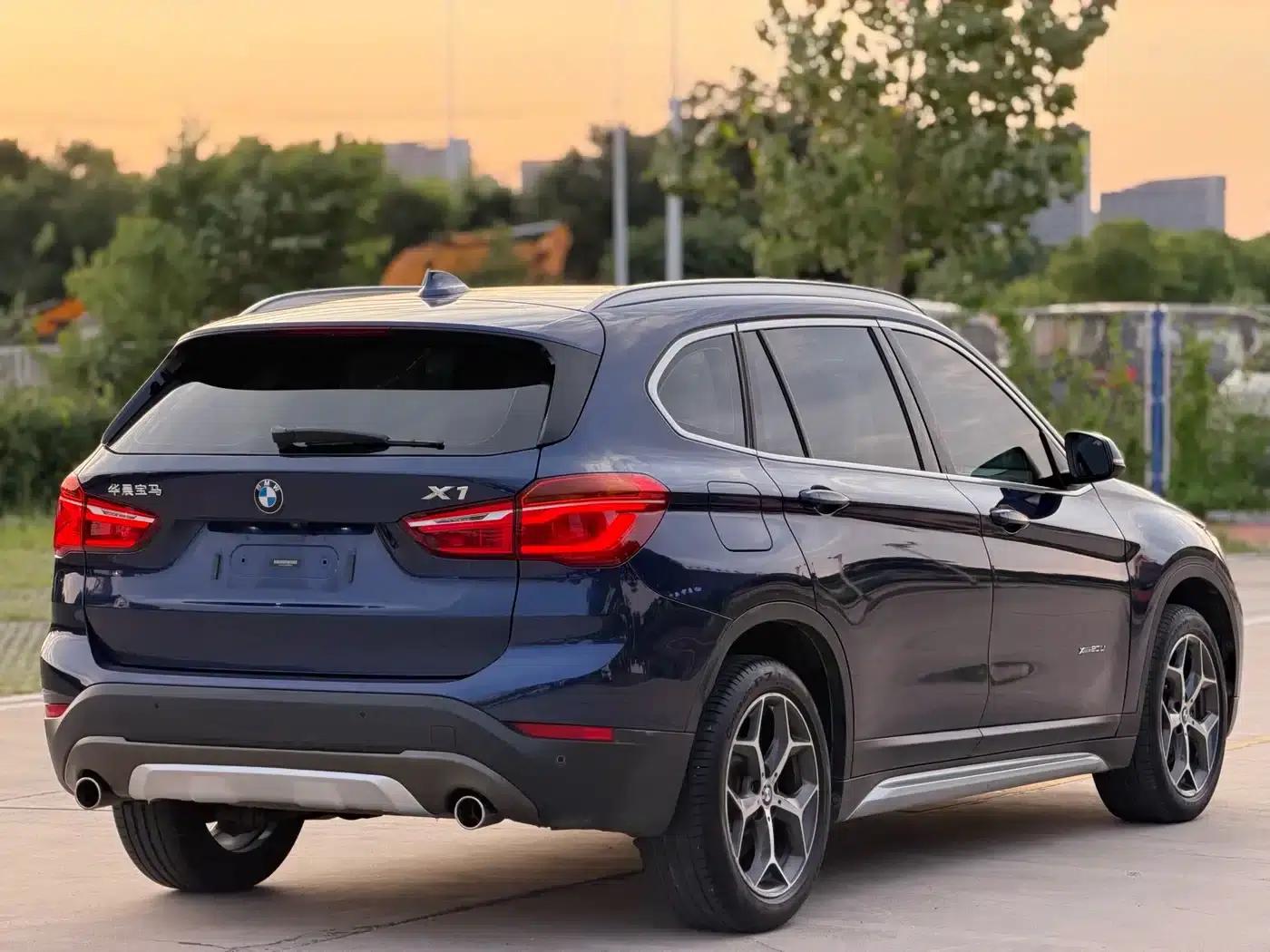 BMW X1 2018 sDrive18Li Premium — миниатюра 6