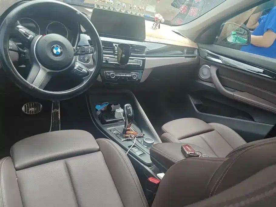 BMW X1 2022 sDrive25Li Leading Edition — миниатюра 12