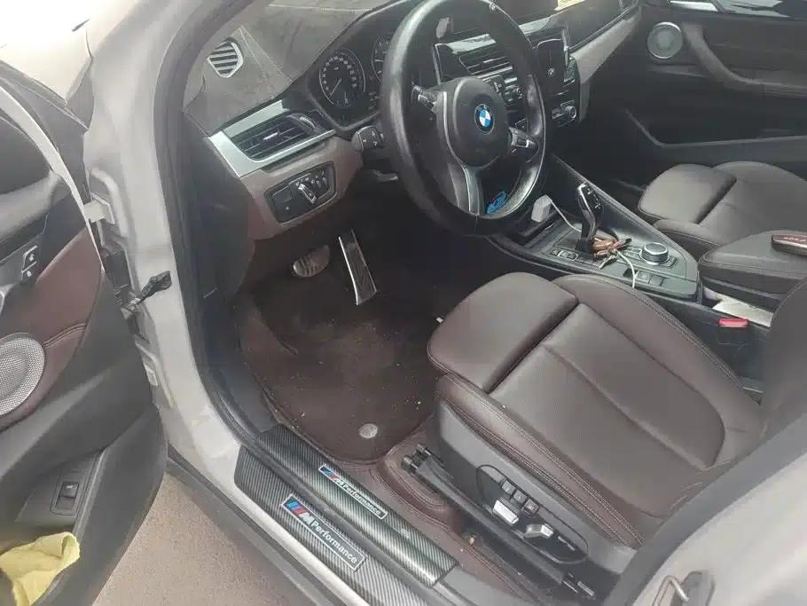 BMW X1 2022 sDrive25Li Leading Edition — миниатюра 9