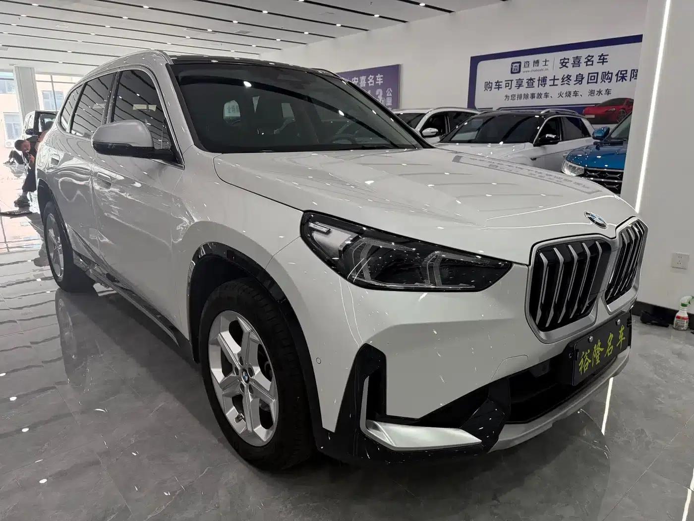 2023 BMW X1 sDrive20Li X Design Package — миниатюра 3
