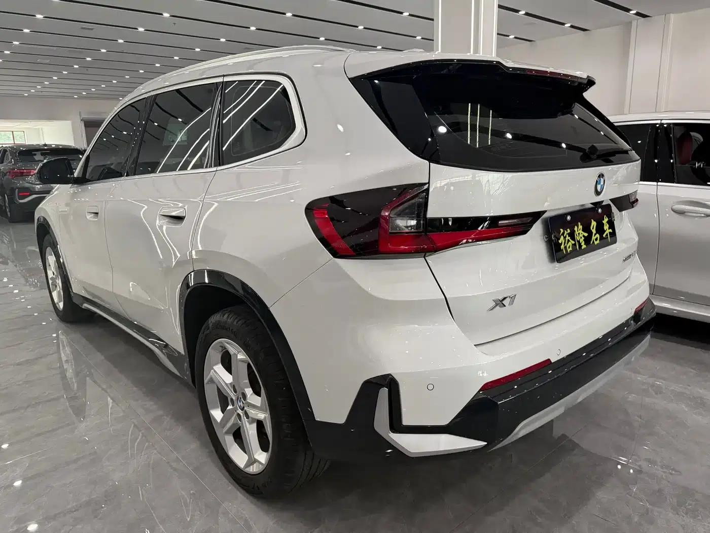 2023 BMW X1 sDrive20Li X Design Package — миниатюра 4