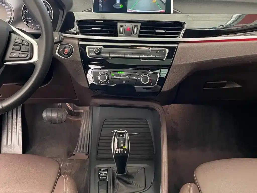 BMW X1 2020 sDrive20Li Fashion Edition — миниатюра 9