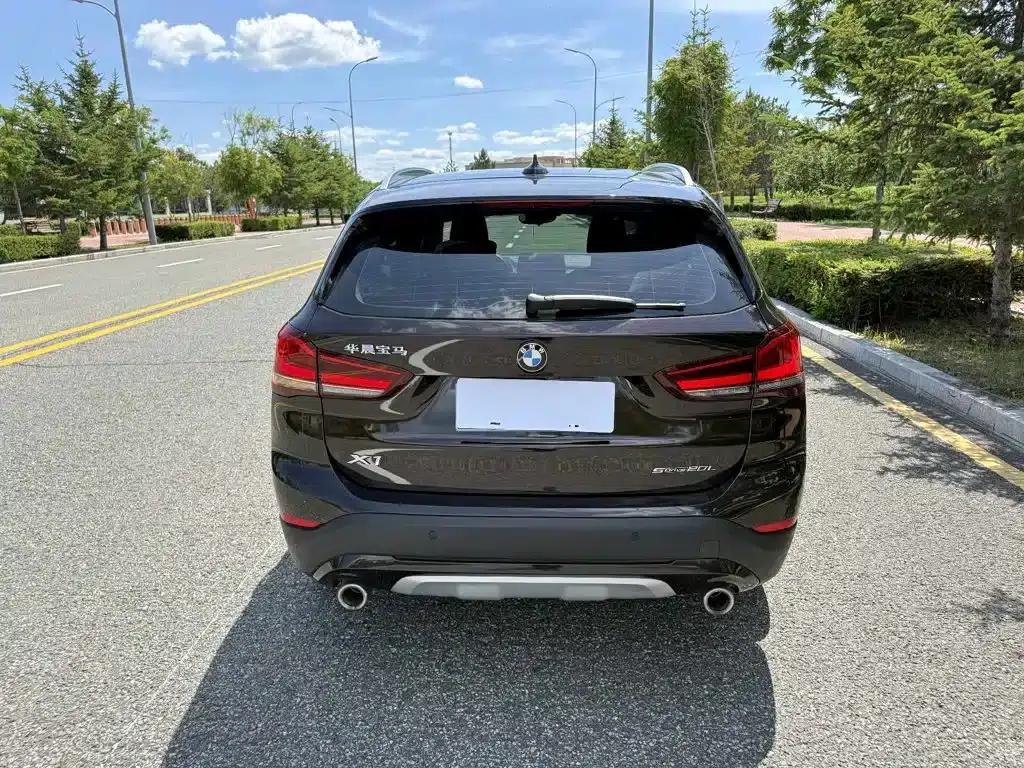 BMW X1 2022 sDrive20Li Premium — миниатюра 3