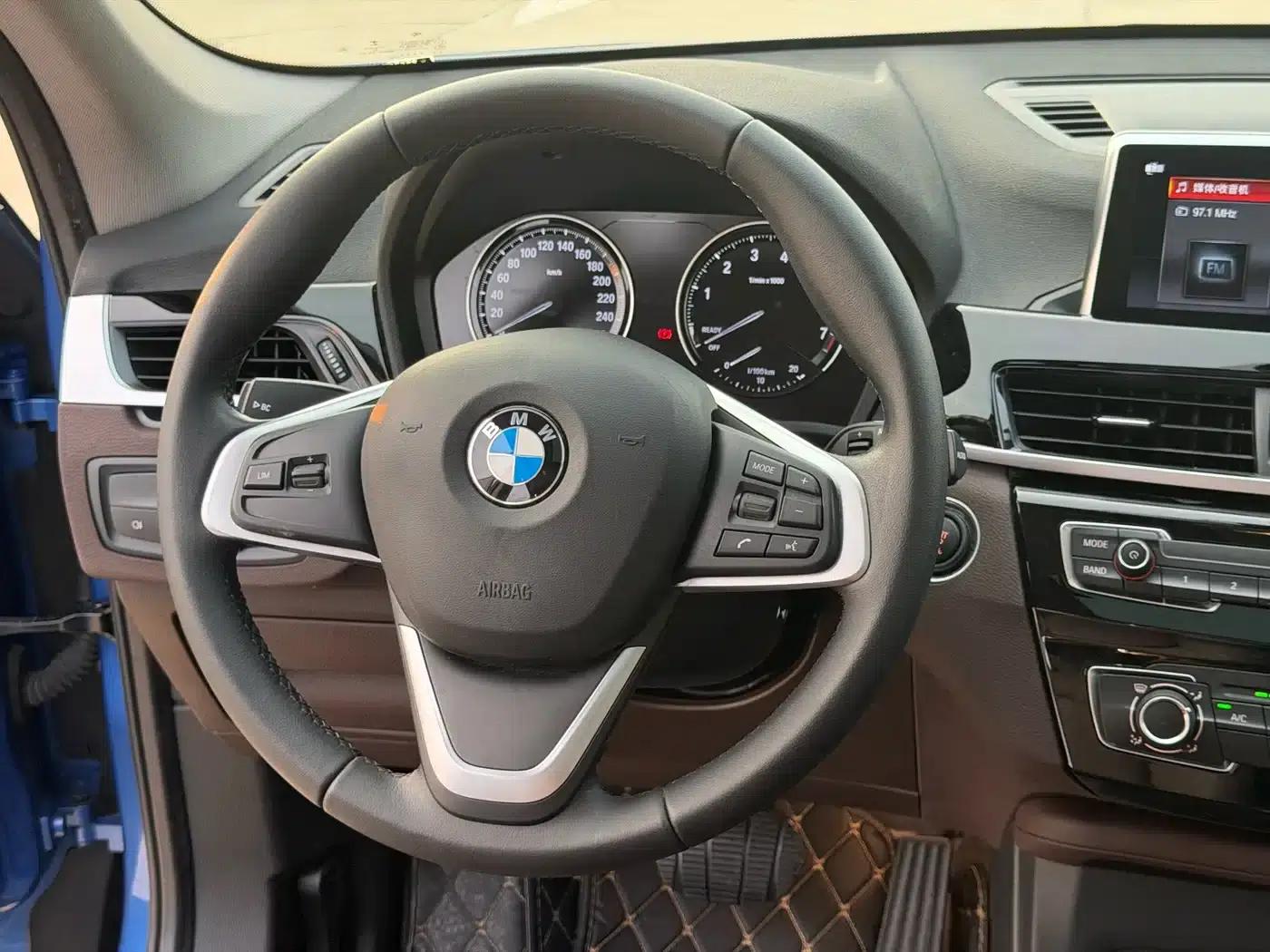 BMW X1 2020 sDrive20Li Fashion Edition — миниатюра 13