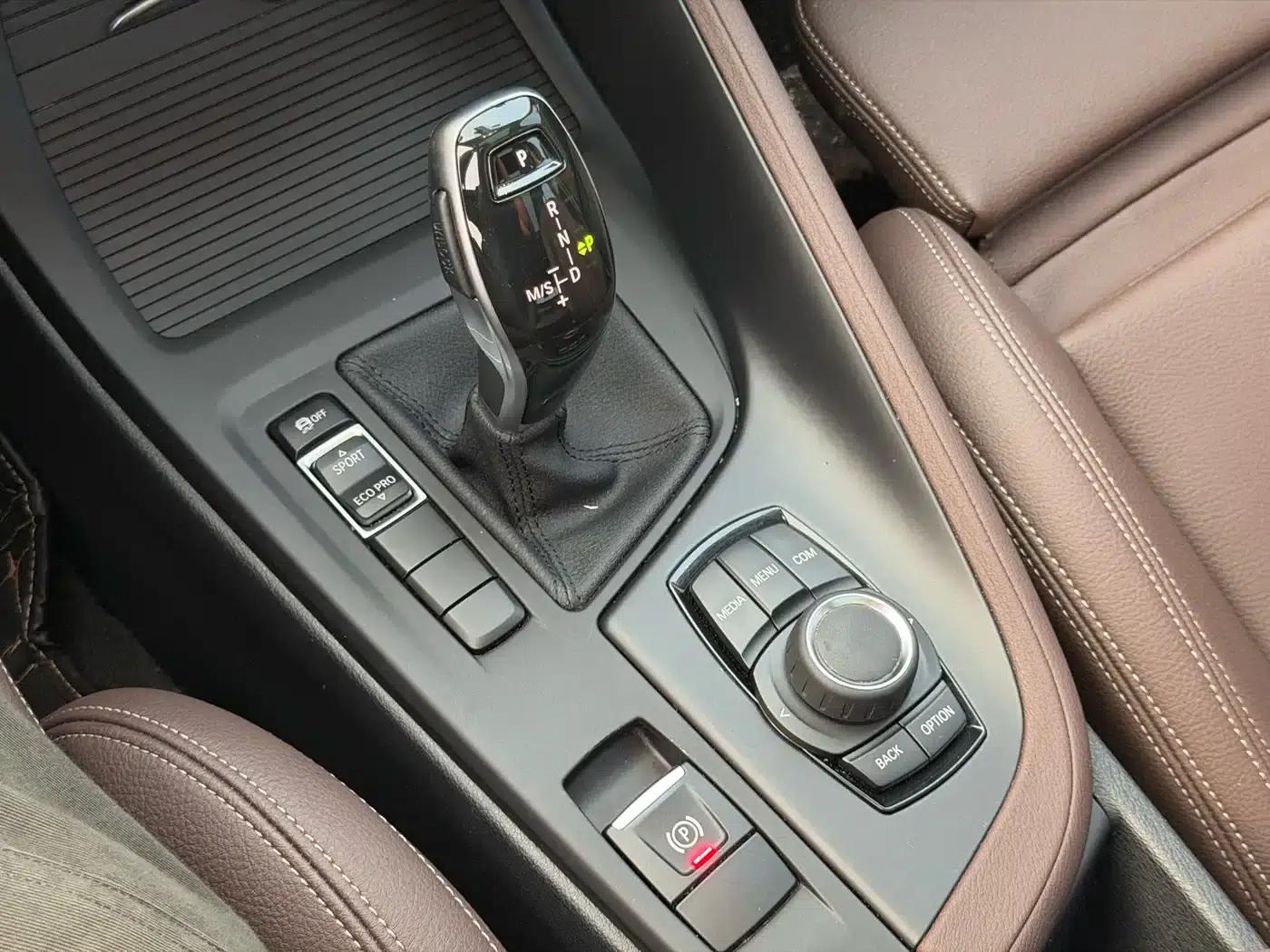 BMW X1 2020 sDrive20Li Fashion Edition — миниатюра 17